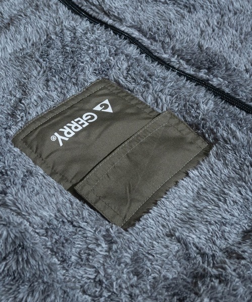 GERRY（ジェリー）の「【30】〔GERRY/ジェリー〕ボアフリース フルジップ スタンドジャケット（ブルゾン・キッズ・ブラック/グレー/カーキ・150/140/130/160）」の17枚目の写真