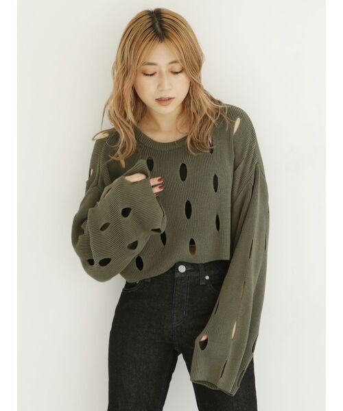 MURUA(ムルーア)の「クロップドメッシュニット(ニット/セーター・レディース・ブラック/カーキ・FREE)」の8枚目の写真