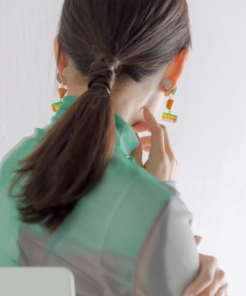 MARION GODART（マリオンゴダール）の「【MARION GODART（マリオンゴダール）】ラスタカラーイヤリング（イヤリング・レディース・グリーン・FREE）」の10枚目の写真