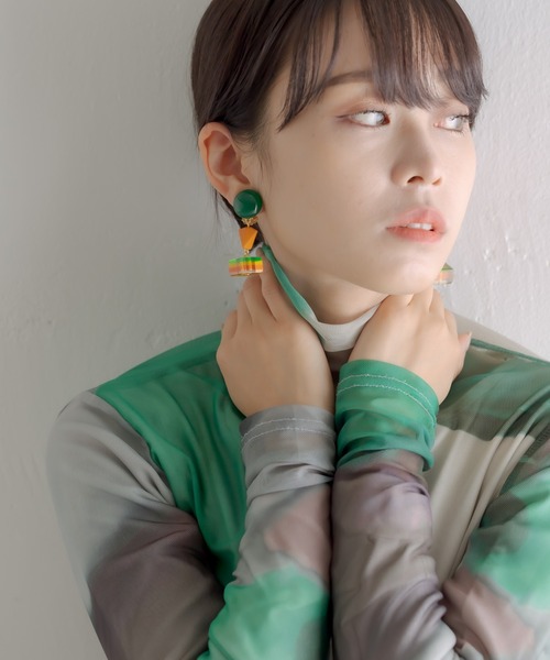 MARION GODART（マリオンゴダール）の「【MARION GODART（マリオンゴダール）】ラスタカラーイヤリング（イヤリング・レディース・グリーン・FREE）」の13枚目の写真