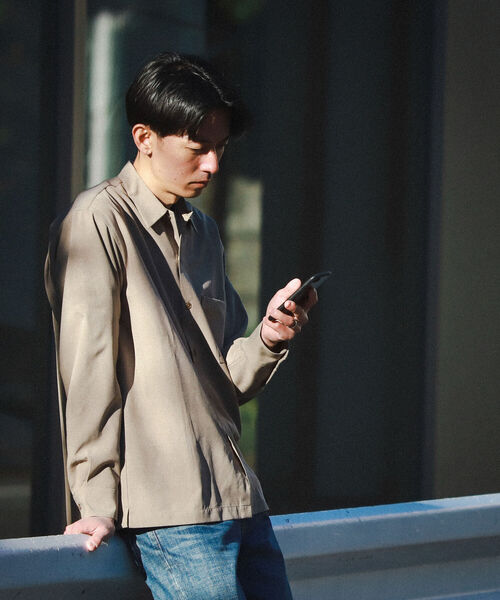 BEAMS（ビームス）の「BEAMS / Reflax（R）ミニレギュラー ルーズシャツ（シャツ/ブラウス・メンズ・オリーブ/ベージュ/イエロー・S/M/L/XL）」の4枚目の写真