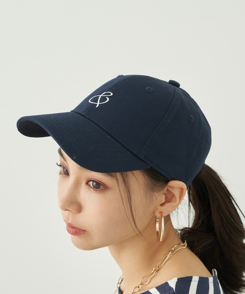 earth music&ecology（アースミュージックアンドエコロジー）の「エンブロイダリーキャップ（キャップ・レディース・ネイビー/アイボリー/ブラック/ライトベージュ・FREE）」の4枚目の写真