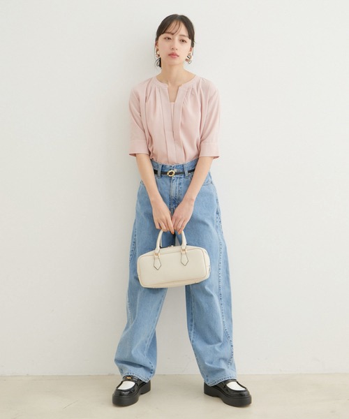 VIS(ビス)の「【洗える・防シワ】【新色】2WAYフロントタック5分袖ブラウス(シャツ/ブラウス・レディース・ホワイト系その他/オフホワイト/ネイビー/ブルー系その他5/ピンク/ホワイト系その他2・L/M)」の19枚目の写真