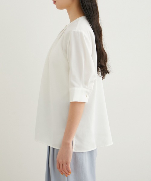 VIS(ビス)の「【洗える・防シワ】【新色】2WAYフロントタック5分袖ブラウス(シャツ/ブラウス・レディース・ホワイト系その他/オフホワイト/ネイビー/ブルー系その他5/ピンク/ホワイト系その他2・L/M)」の12枚目の写真