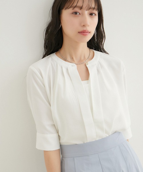 VIS(ビス)の「【洗える・防シワ】【新色】2WAYフロントタック5分袖ブラウス(シャツ/ブラウス・レディース・ホワイト系その他/オフホワイト/ネイビー/ブルー系その他5/ピンク/ホワイト系その他2・L/M)」の16枚目の写真
