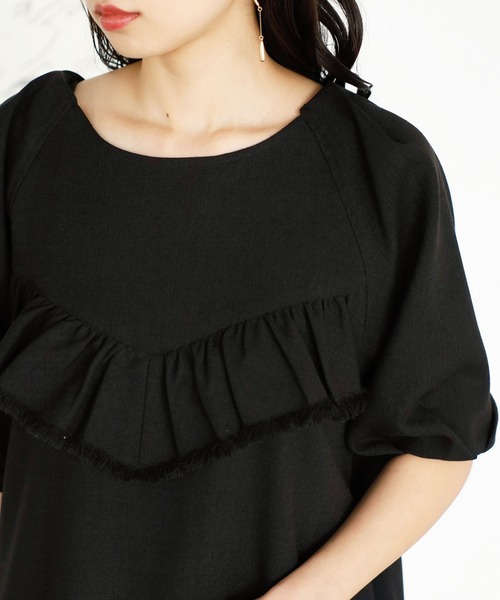 GeeRA(ジーラ)の「前後2WAYデザインミニワンピース(ワンピース・レディース・ベージュ/ブラック・MEDIUM/LARGE)」の10枚目の写真