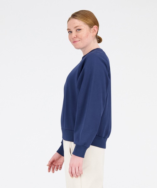 NEW BALANCE（ニューバランス）の「NB Athletics Icono スウェットクルー（スウェット・レディース・ネイビー/レッド/アイボリー・SMALL/MEDIUM/LARGE/X-LARGE）」の12枚目の写真