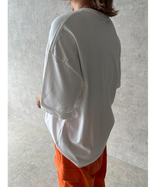 owndaily(オンデイリー)の「フロントロゴオーバーザイズTシャツ(Tシャツ/カットソー・レディース・ブラック/ホワイト・FREE)」の13枚目の写真