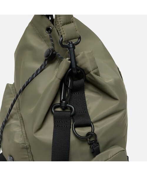 AIGLE（エーグル）の「ナイロンショルダーバッグ（ショルダーバッグ・レディース・モスグリーン/ブラック・FREE）」の8枚目の写真