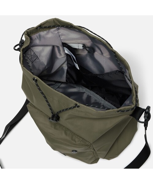 AIGLE（エーグル）の「ナイロンショルダーバッグ（ショルダーバッグ・レディース・モスグリーン/ブラック・FREE）」の13枚目の写真