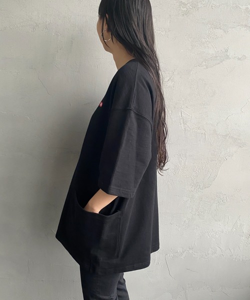 CHUMS（チャムス）の「[CHUMS/チャムス] キーストーン サイドポケットスウェットTシャツ（スウェット・レディース・ブラック/グレー・L/XL/M）」の11枚目の写真