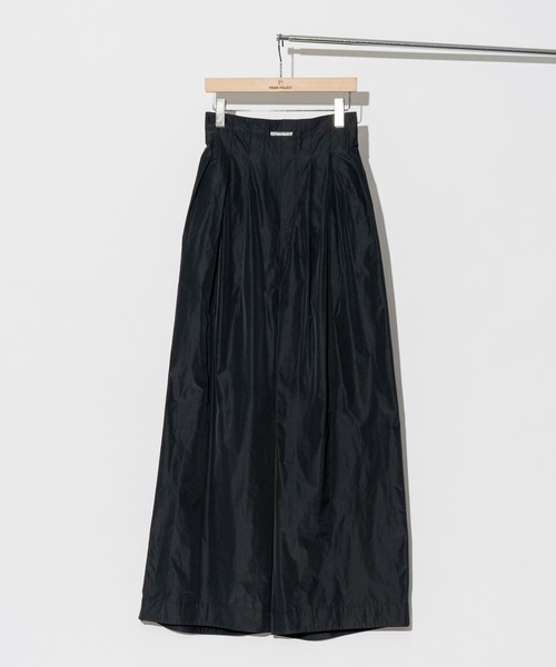 PRANK PROJECT（プランクプロジェクト）の「マイクロタフタスーパーボリュームパンツ / Micro Taffeta Super Voluminous Pants（その他パンツ・レディース・グレー/ブラック/ホワイト/ピンク・36/38）」の18枚目の写真