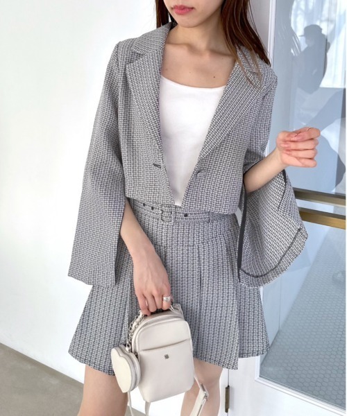 OLIVE des OLIVE（オリーブデオリーブ）の「【セットアップ対応】ベルト付きプリーツミニスカート（スカート・レディース・オフホワイト/ブラック・FREE）」の15枚目の写真