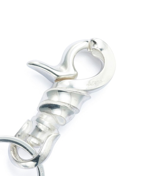 CRIMIE(クライミー)の「LETTER RIBBON KYE HOLDER / レターリボン シルバー キーホルダー(キーホルダー・メンズ・シルバー・ONE SIZE)」の4枚目の写真