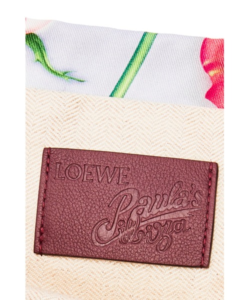 LOEWE（ロエベ）の「ローズ ドローストリングポーチ（キャンバス 