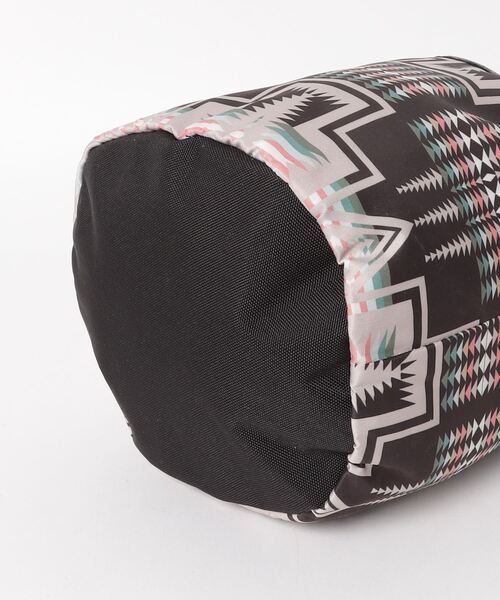 PENDLETON(ペンドルトン)の「【PENDLETON】DRAW POUCH(ショルダーバッグ・メンズ・ライトグレー/ブラック/ネイビー・FREE)」の5枚目の写真
