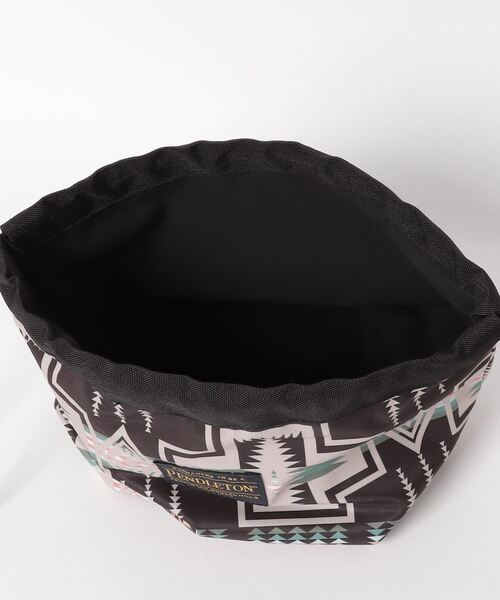 PENDLETON(ペンドルトン)の「【PENDLETON】DRAW POUCH(ショルダーバッグ・メンズ・ライトグレー/ブラック/ネイビー・FREE)」の4枚目の写真