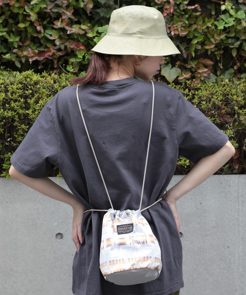 PENDLETON(ペンドルトン)の「【PENDLETON】DRAW POUCH(ショルダーバッグ・メンズ・ライトグレー/ブラック/ネイビー・FREE)」の6枚目の写真
