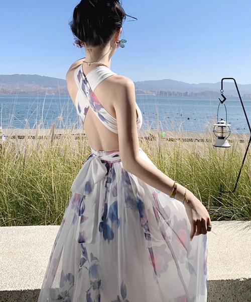 Grandeir（グランディール）の「バッククロスフレアロングワンピース（ワンピース・レディース・ホワイト系その他・M）」の6枚目の写真