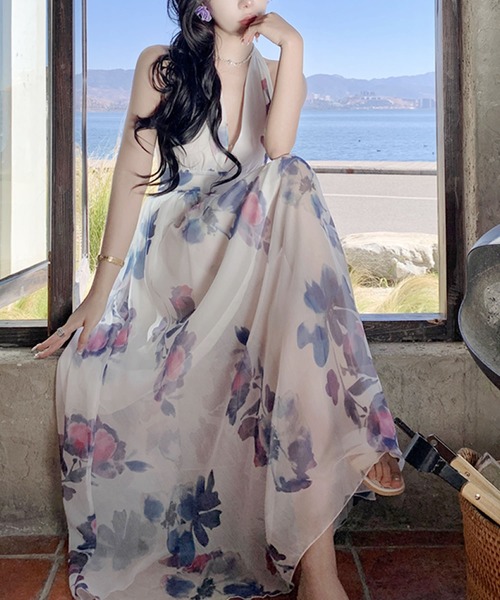 Grandeir（グランディール）の「バッククロスフレアロングワンピース（ワンピース・レディース・ホワイト系その他・M）」の3枚目の写真