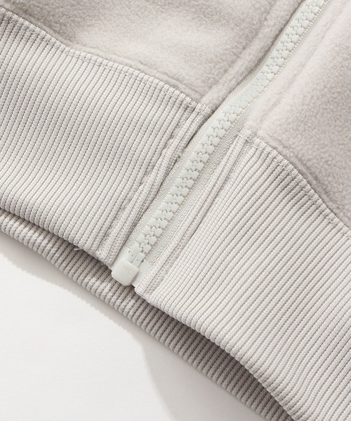 Disney（ディズニー）の「【Disney/ディズニー】アートワークデザイン フリース ジップパーカー（パーカー・レディース・グリーン/グレー系その他/モカ/ブラック・M/L）」の12枚目の写真