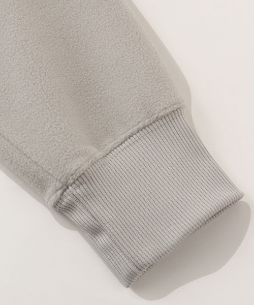 Disney（ディズニー）の「【Disney/ディズニー】アートワークデザイン フリース ジップパーカー（パーカー・レディース・グリーン/グレー系その他/モカ/ブラック・M/L）」の10枚目の写真