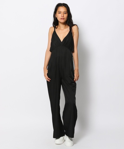 FOREVER 21（フォーエバー トゥエンティーワン）の「【2023AW】シャンブレーオールインワン（つなぎ/オールインワン・レディース・ブラック/ブルー・SMALL/MEDIUM）」の5枚目の写真