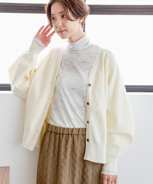 LEPSIM(レプシィム)の「ニュアンス柄シアープルオーバー 971939(Tシャツ/カットソー・レディース・グレー/ベージュ/アイボリー・FREE)」の5枚目の写真