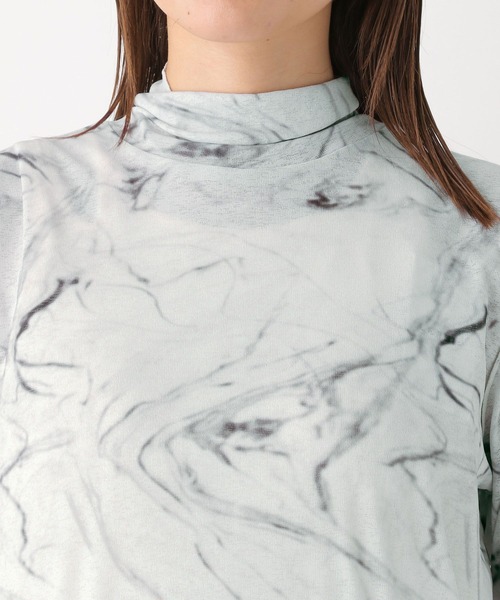 LEPSIM(レプシィム)の「ニュアンス柄シアープルオーバー 971939(Tシャツ/カットソー・レディース・グレー/ベージュ/アイボリー・FREE)」の16枚目の写真