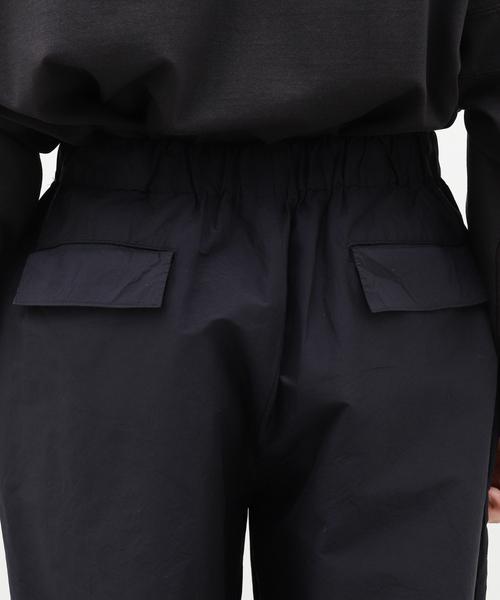 marka（マーカ）の「【MARKA / マーカ】 KNEE TUCK PANTS（スラックス
