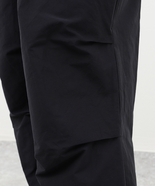 marka（マーカ）の「【MARKA / マーカ】 KNEE TUCK PANTS（スラックス