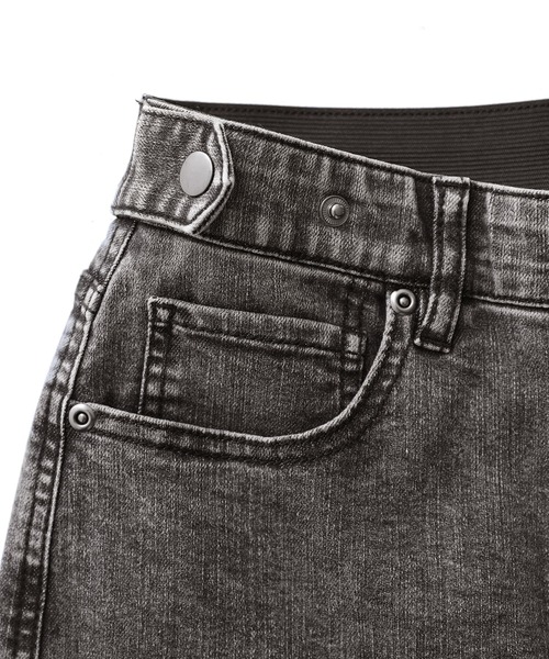 n'OrLABEL（ノアールレーベル）の「『ストレッチストレートデニムパンツ』（デニムパンツ・レディース・ブラック/インディゴブルー/ブルー/ネイビー/ブルー系その他・M/L/LL）」の15枚目の写真