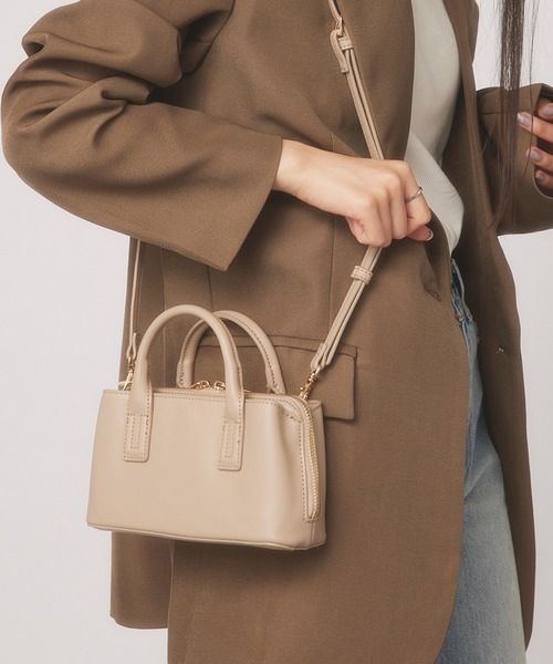 MIAN （ミアン）の「【MIAN】3部屋ウォレットミニショルダーバッグ 2231-246-1（ショルダーバッグ・レディース・マスタード/ブラック/グレイッシュベージュ・FREE）」の3枚目の写真