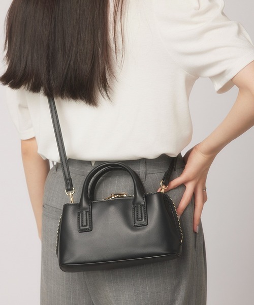 MIAN （ミアン）の「【MIAN】3部屋ウォレットミニショルダーバッグ 2231-246-1（ショルダーバッグ・レディース・マスタード/ブラック/グレイッシュベージュ・FREE）」の2枚目の写真
