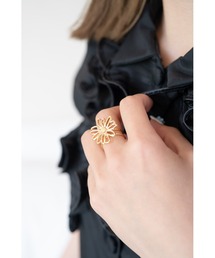 CHACO （FLOWER ACCESSORY）（チャコ）の「CHACO/ Margaret ring (Gold / Silver )（リング）」