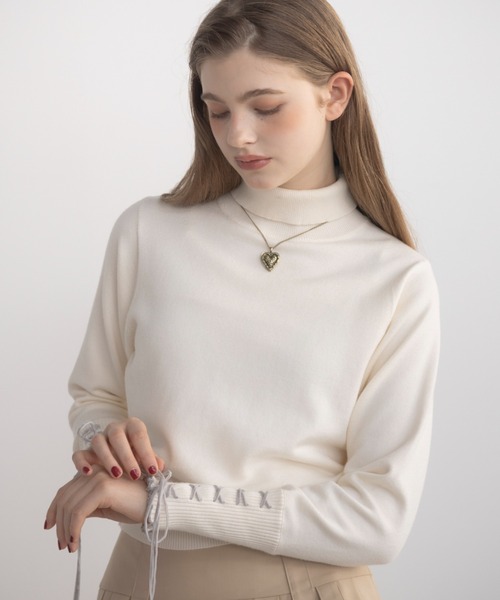lace up ribbon turtle knit/袖口レースアップタートルニット（ニット