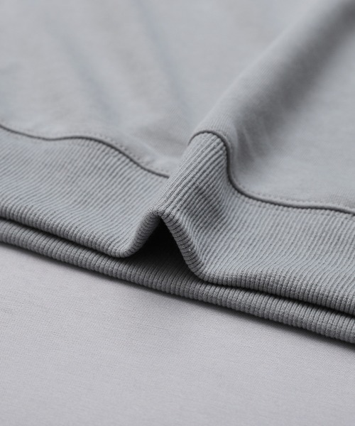 reca(レカ)の「チュール袖スウェットプルオーバー(スウェット・レディース・オフホワイト/ブラック/グレー/キャメル/アイボリー・FREE)」の10枚目の写真