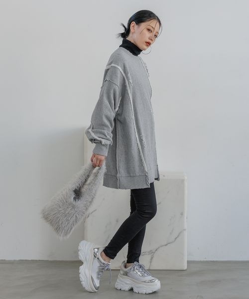 JEANASIS（ジーナシス）の「クラッシュリメイクライクスウェット/993954（スウェット・レディース・ダークグリーン系/ブラック/グレー・FREE）」の19枚目の写真