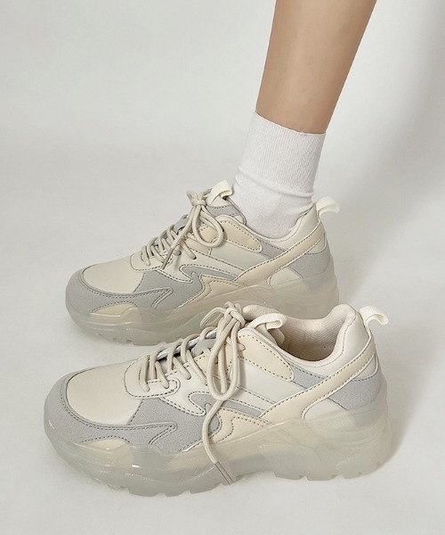 Shoes in Closet（シューズインクローゼット）の「軽量厚底 クリア