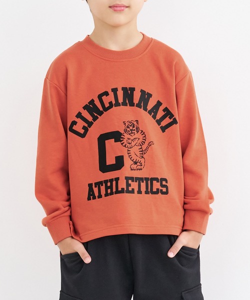 coca（coca）（コカ）の「キッズ 裏毛ロゴトップス（スウェット・キッズ・ブラック/ブルー/オレンジ・110/120/130/140）」の3枚目の写真