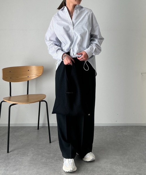 un dix cors（アンディコール）の「ラメストライプドロストシャツ（シャツ/ブラウス・レディース・イエロー/ブルー/ホワイト/チャコールグレー/ブラック・FREE）」の17枚目の写真