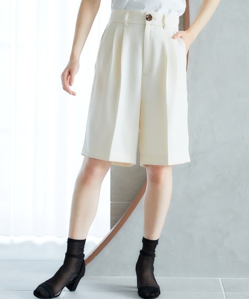 miclat(ミクラ)の「大きいサイズ ショートパンツ miclat(その他パンツ・レディース・ホワイト/ブラウン・L/LL/3L/4L/5L)」の1枚目の写真