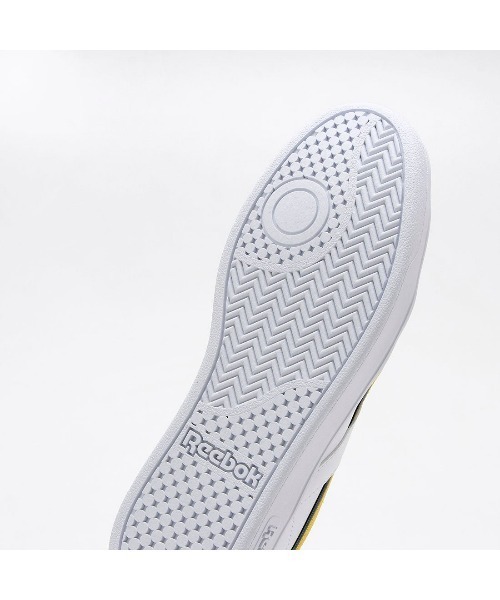 Reebok（リーボック）の「コートレトロ / COURT RETRO SA（スニーカー・メンズ・ホワイト×イエロー/ホワイト/ネイビー/ホワイト×レッド・22.5cm/23.0cm/23.5cm/24.5cm/24.0cm/25.0cm/25.5cm/26.0cm/26.5cm/27.0cm/27.5cm/28.0cm/28.5cm/29.0cm/30.0cm）」の8枚目の写真