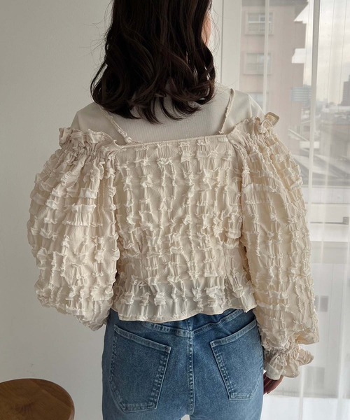 one after another NICE CLAUP（ワンアフターアナザーナイスクラップ）の「2枚セットオフショルブラウス（アンサンブル・レディース・ブラック/アイボリー/サックスブルー・FREE）」の6枚目の写真