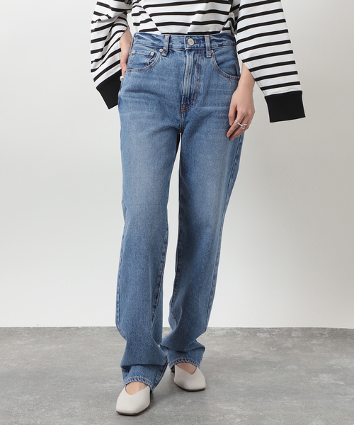 VERMEIL par iena(ヴェルメイユパーイエナ)の「【NEEDBY heritage/ニードバイ ヘリテージ】JOE(デニムパンツ・レディース・コバルトブルー・24/23/26/25)」の2枚目の写真