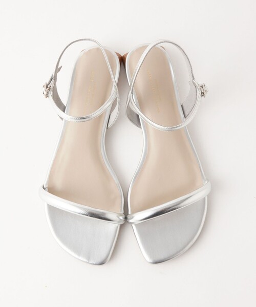 green label relaxing(グリーンレーベルリラクシング)の「パテッドベルト フラットサンダル(1.5cmヒール)(サンダル・レディース・ブラック/ブラウン/シルバー・S/M/L/XL)」の17枚目の写真