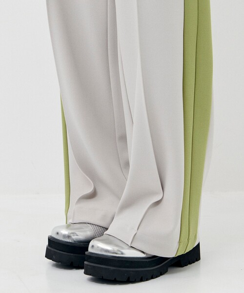 CITY TOKYO（シティトウキョウ）の「【手洗い可能】ジョーゼットサイドラインストレートパンツ（その他パンツ・レディース・ブラック/ベージュ・2/1）」の7枚目の写真