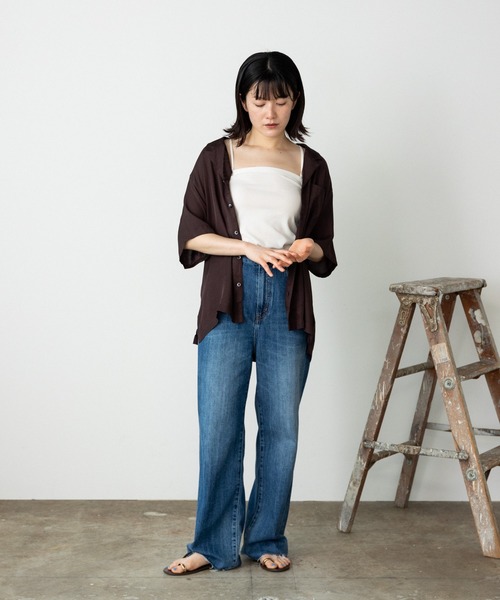 Calvin Klein(カルバン・クライン)の「Calvin Klein/カルバンクライン S/S BUTTON DOWN ショートスリーブオープンカラーシャツ(シャツ/ブラウス・レディース・ホワイト/ブラウン・S/M/L/XS)」の11枚目の写真