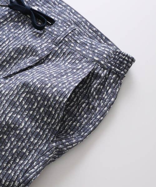 MEN'S BIGI（メンズビギ）の「オリエンタル調ストライプスラックスパンツ（スラックス・メンズ・ブルー・01/02/03/04）」の4枚目の写真