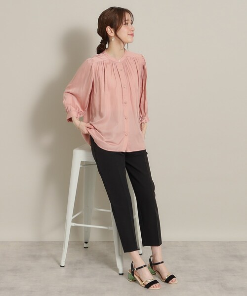 ITS'DEMO（イッツデモ）の「◆【通勤／体型カバー】サテン前開きブラウス（シャツ/ブラウス・レディース・アイボリー/グリーン系/ピンク/ライトブルー・00）」の15枚目の写真